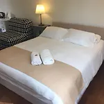 Tourian Lounge Hotel